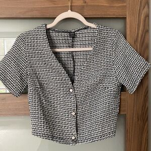 Stylish Black and White Women's Top